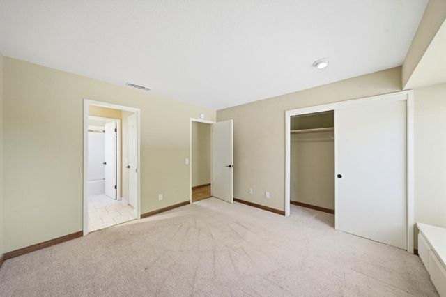 8728 Bluff Ln, Fair Oaks, CA 95628