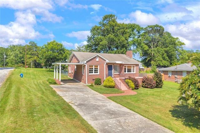 142 Ola Street, Toccoa, GA 30577