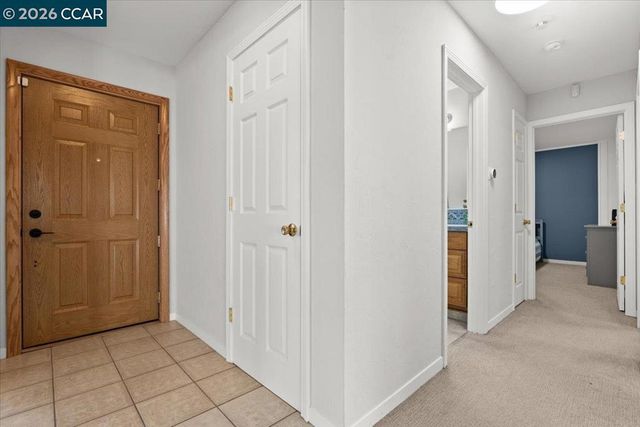 114 Combs Ln, Vallejo, CA 94590