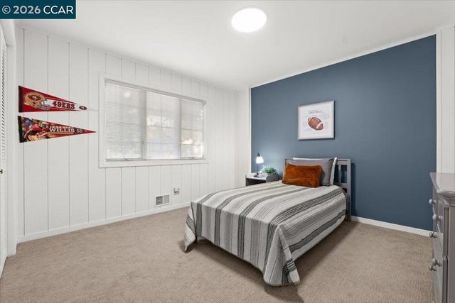 114 Combs Ln, Vallejo, CA 94590