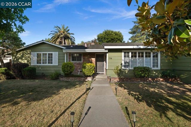 114 Combs Ln, Vallejo, CA 94590