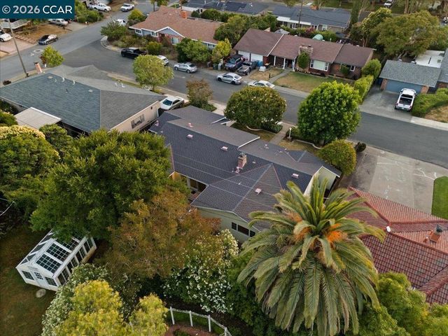 114 Combs Ln, Vallejo, CA 94590