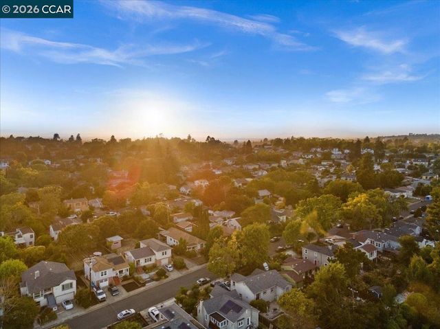 114 Combs Ln, Vallejo, CA 94590