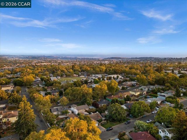 114 Combs Ln, Vallejo, CA 94590