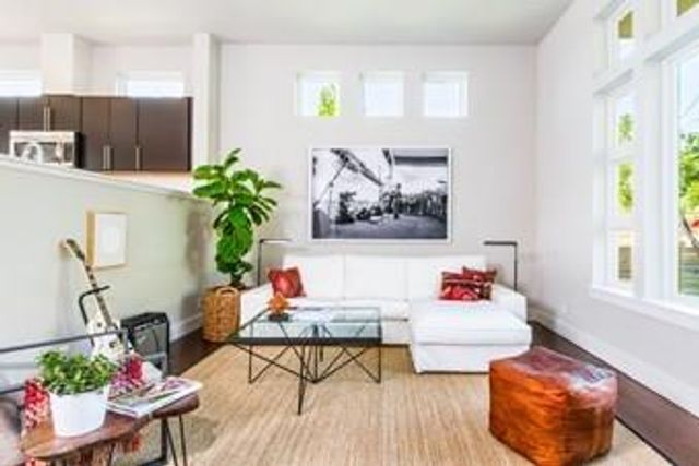 2716 S 5th ST A, Austin, TX 78704