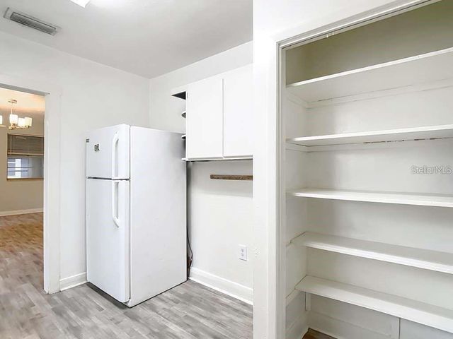 1008 E 24TH AVENUE, Tampa, FL 33605