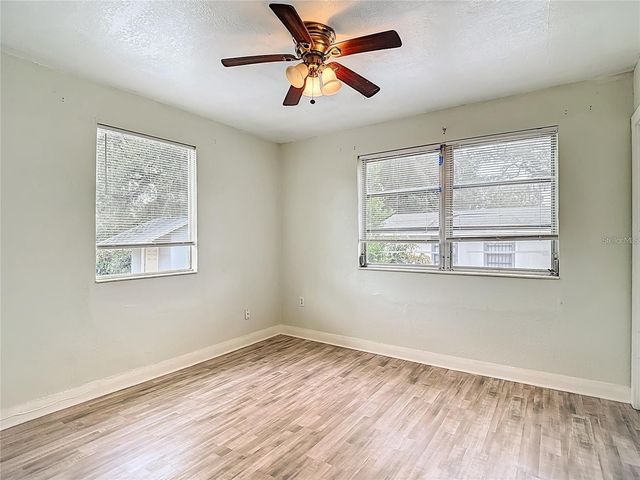 1008 E 24TH AVENUE, Tampa, FL 33605