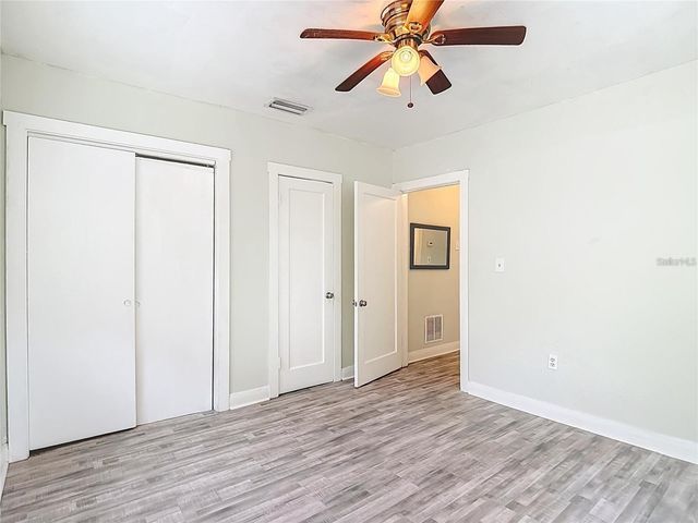 1008 E 24TH AVENUE, Tampa, FL 33605