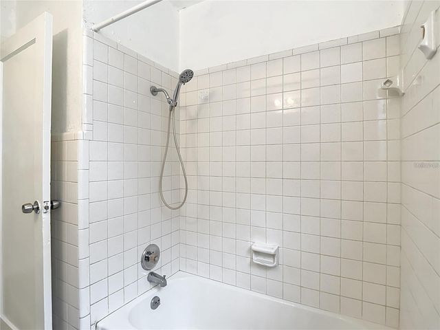 1008 E 24TH AVENUE, Tampa, FL 33605