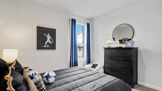 916 PARKVISTA Drive, Cleburne, TX 76031