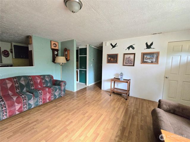 2216 Pershing Street, Aberdeen, WA 98520