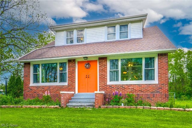 1682 S County Line Road, Geneva, OH 44041