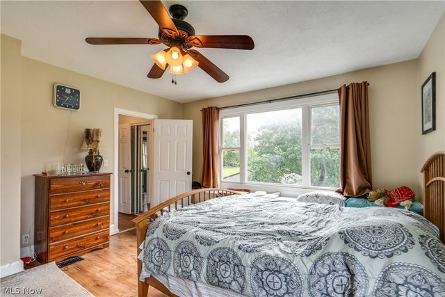 1682 S County Line Road, Geneva, OH 44041