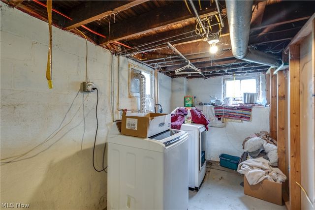 1682 S County Line Road, Geneva, OH 44041