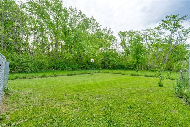 1682 S County Line Road, Geneva, OH 44041