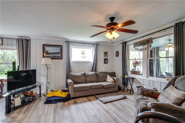 1682 S County Line Road, Geneva, OH 44041