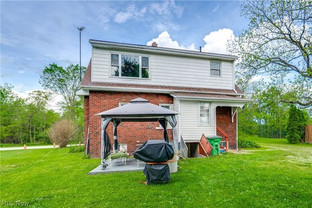1682 S County Line Road, Geneva, OH 44041