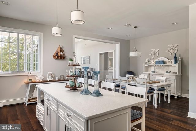 814 LINCOLN AVE, Pine Beach, NJ 08741