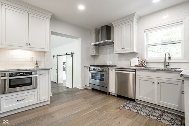 228 E 82nd Street, Indianapolis, IN 46240