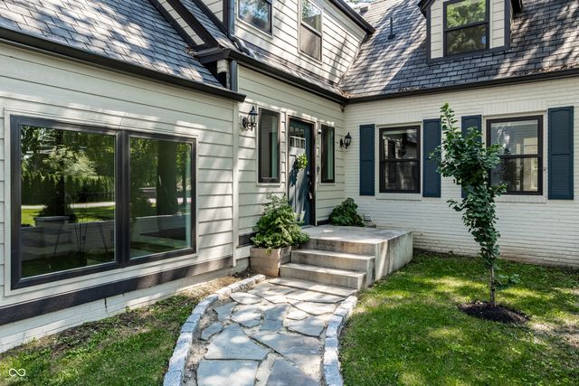 228 E 82nd Street, Indianapolis, IN 46240