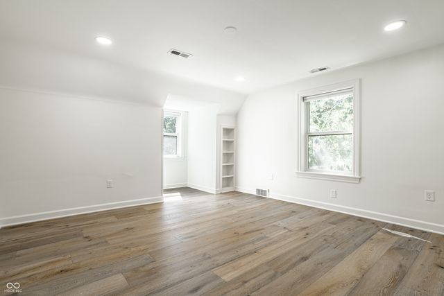 228 E 82nd Street, Indianapolis, IN 46240