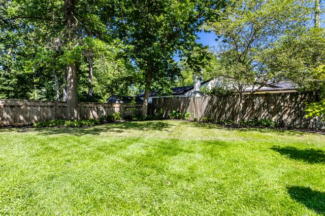 228 E 82nd Street, Indianapolis, IN 46240