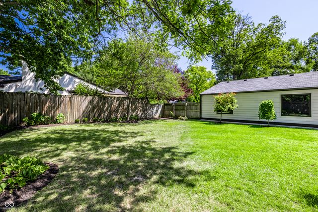 228 E 82nd Street, Indianapolis, IN 46240