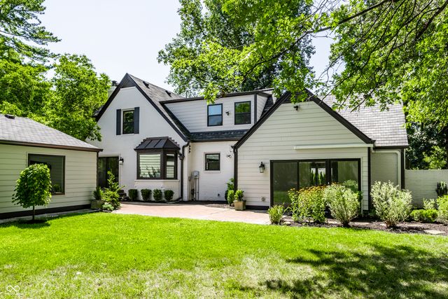 228 E 82nd Street, Indianapolis, IN 46240