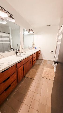 31338 Dahlem Drive, Exeter, CA 93221