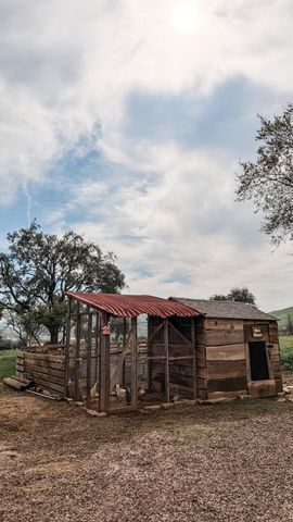 31338 Dahlem Drive, Exeter, CA 93221