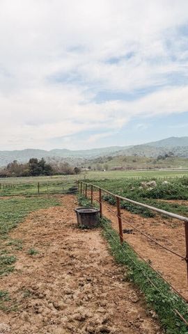 31338 Dahlem Drive, Exeter, CA 93221