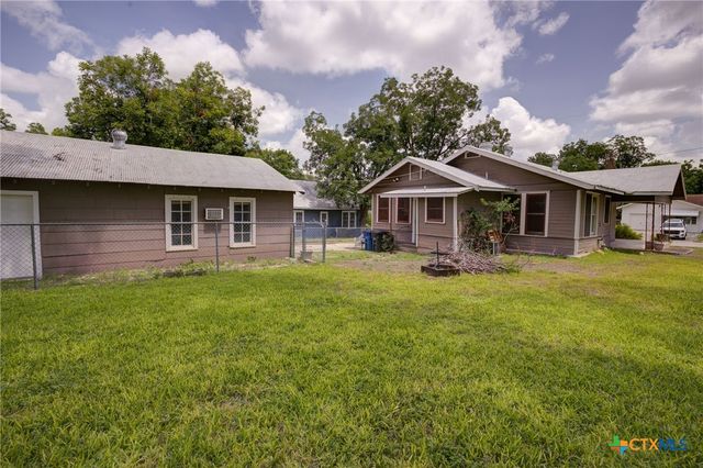 262 Clemens Avenue, New Braunfels, TX 78130