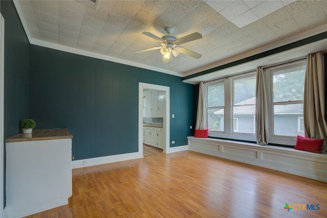 262 Clemens Avenue, New Braunfels, TX 78130