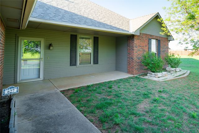 627 W Washington Street, Piedmont, OK 73078