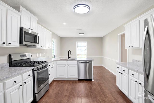 9825 Fairway Drive, Foley, AL 36535