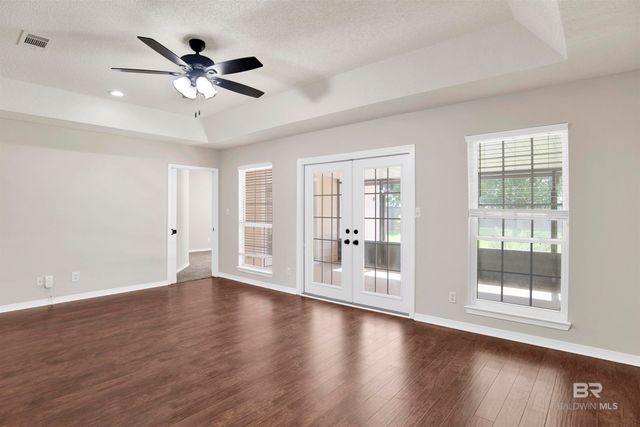 9825 Fairway Drive, Foley, AL 36535