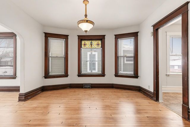 1222 6th Street NE, Minneapolis, MN 55413