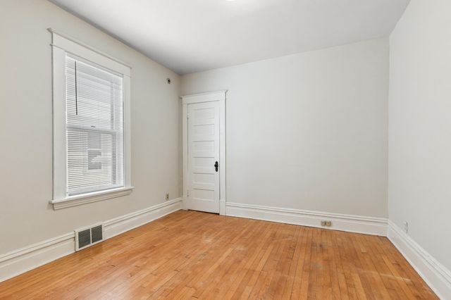 1222 6th Street NE, Minneapolis, MN 55413