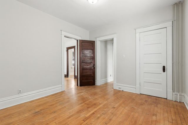 1222 6th Street NE, Minneapolis, MN 55413