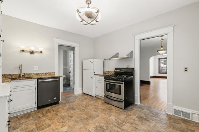 1222 6th Street NE, Minneapolis, MN 55413