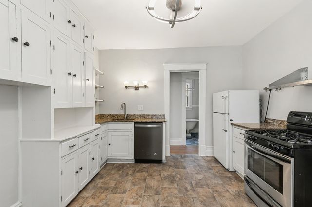 1222 6th Street NE, Minneapolis, MN 55413