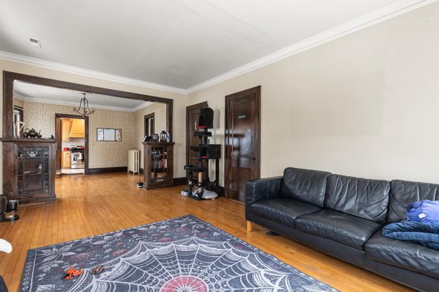 1222 6th Street NE, Minneapolis, MN 55413