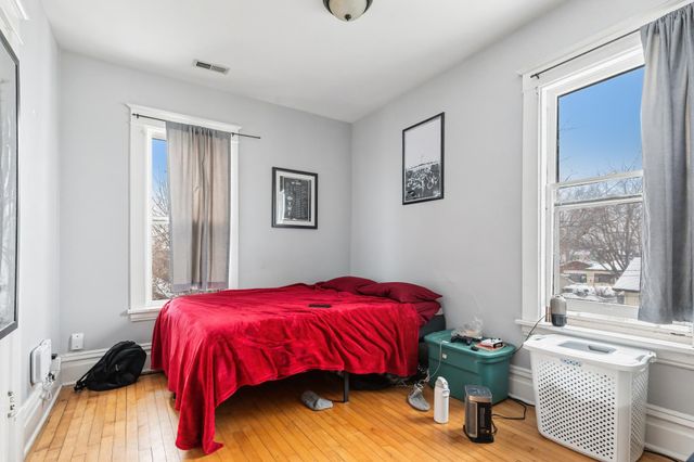 1222 6th Street NE, Minneapolis, MN 55413