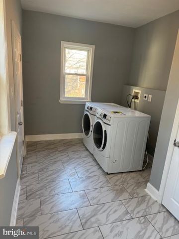 2811 E VENANGO ST, Philadelphia, PA 19134