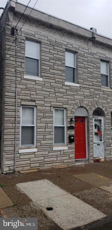 2811 E VENANGO ST, Philadelphia, PA 19134