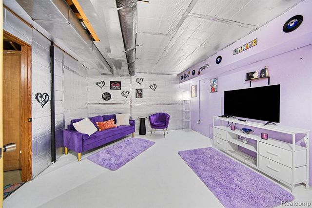 23780 Carleton West Road, Belleville, MI 48111