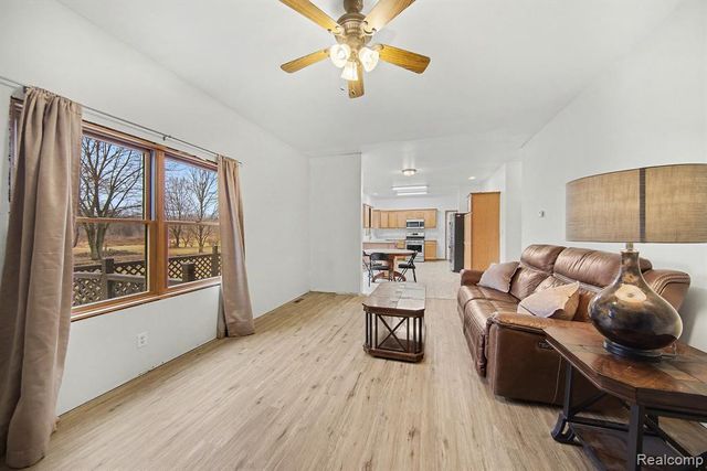 23780 Carleton West Road, Belleville, MI 48111