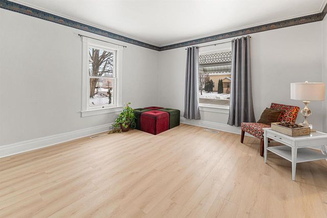 227 4TH STREET, Fond Du Lac, WI 54935