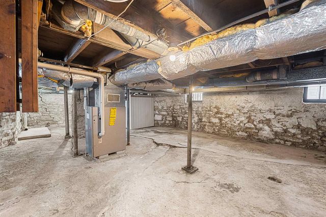 227 4TH STREET, Fond Du Lac, WI 54935