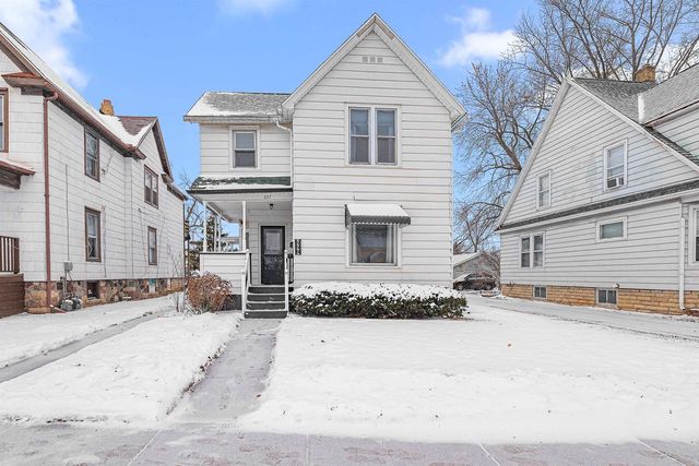 227 4TH STREET, Fond Du Lac, WI 54935